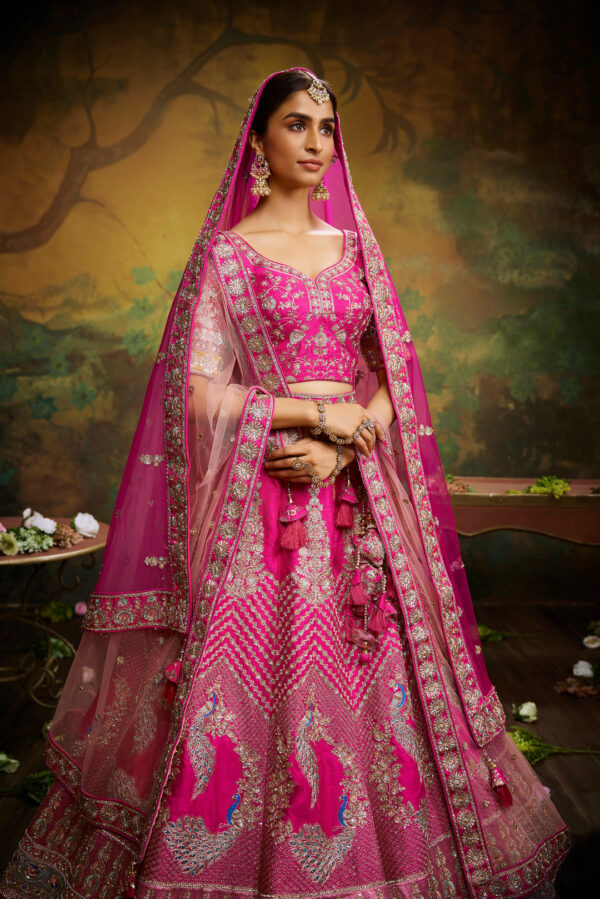 Stunning Red Bridal Lehenga with Intricate Embroidery - Image 5